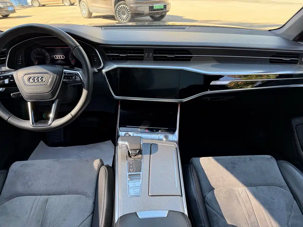 Audi A6L — миниатюра 12