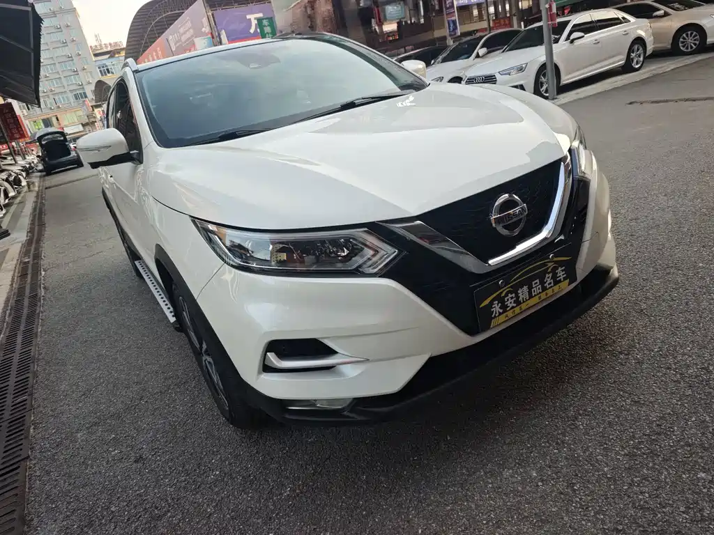 Nissan Qashqai — миниатюра 3