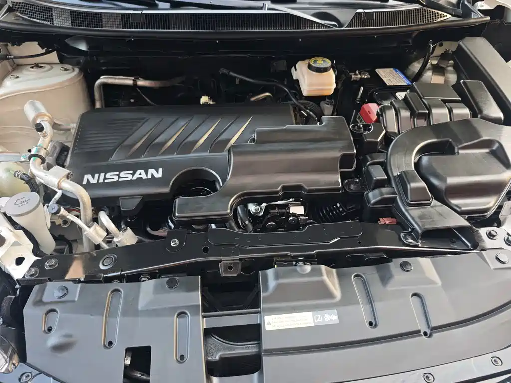 Nissan Qashqai — миниатюра 21