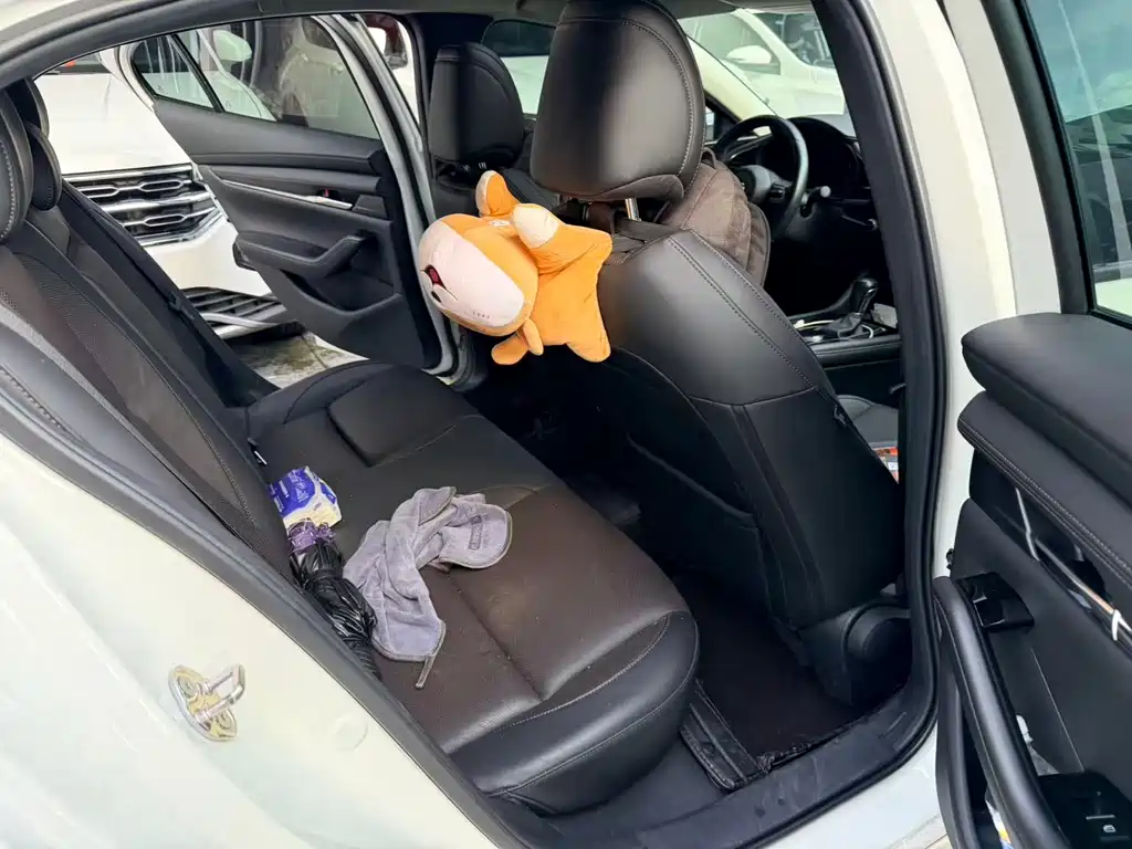 Mazda 3 Axela — миниатюра 4