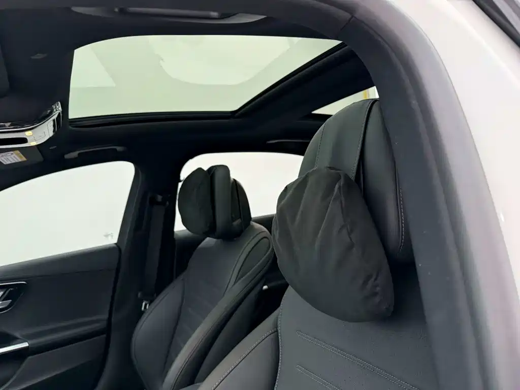 Mercedes-Benz C-Class — миниатюра 23