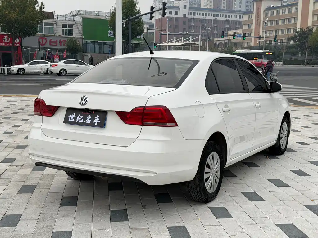 Volkswagen Santana — миниатюра 7