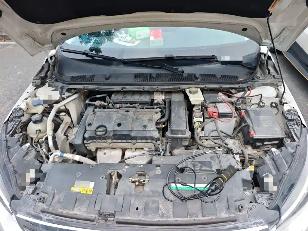 Peugeot 308 — миниатюра 16
