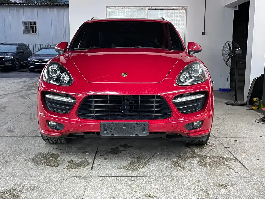 Porsche Cayenne — миниатюра 2