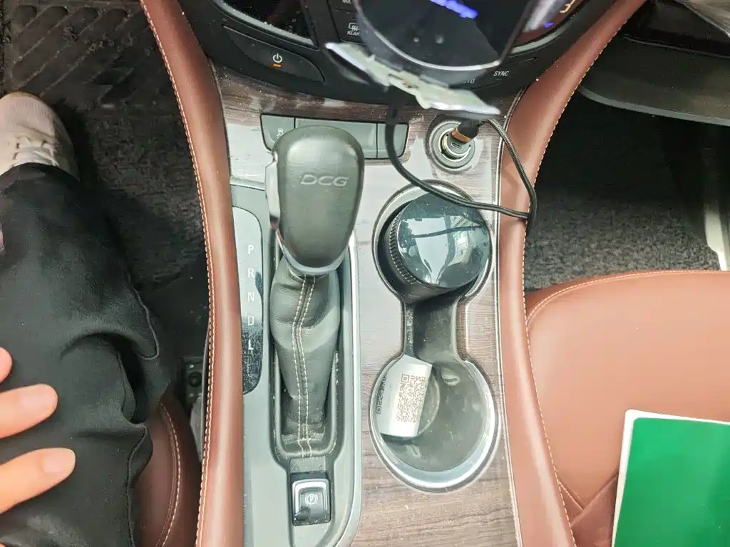 Buick Envision Plus — миниатюра 11