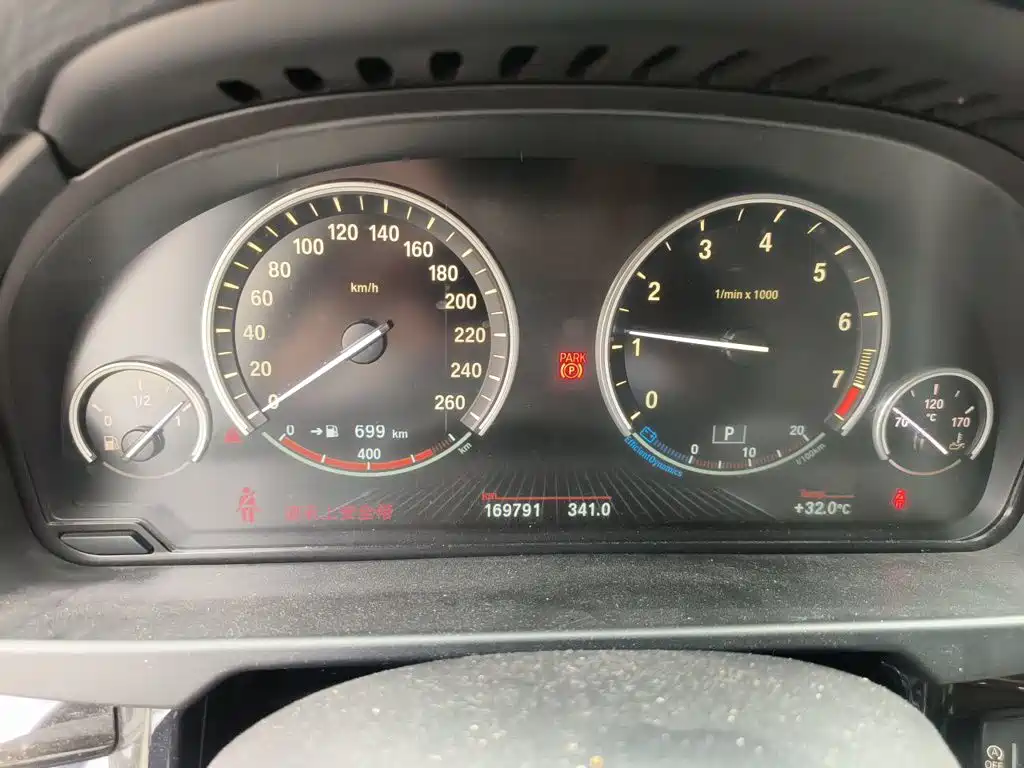 BMW X5 (Import) — миниатюра 7