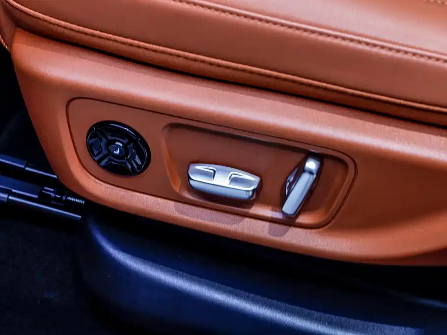 Li Auto Li L6 — миниатюра 22