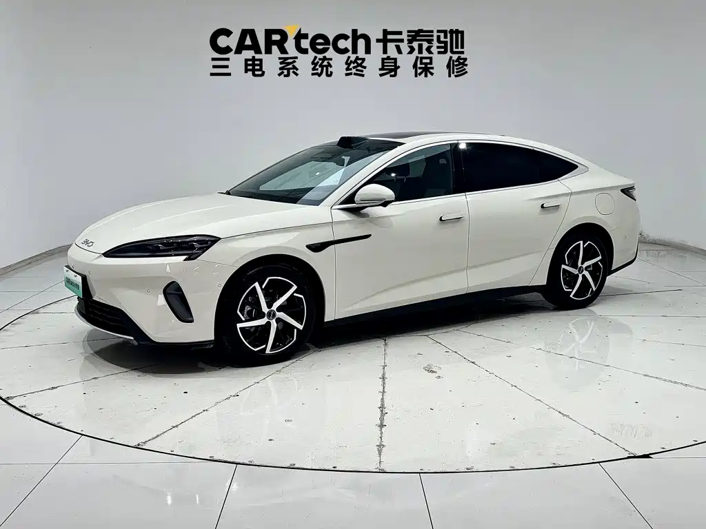 BYD Seal 07 DM-i