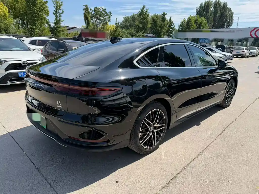 BYD Han — миниатюра 9
