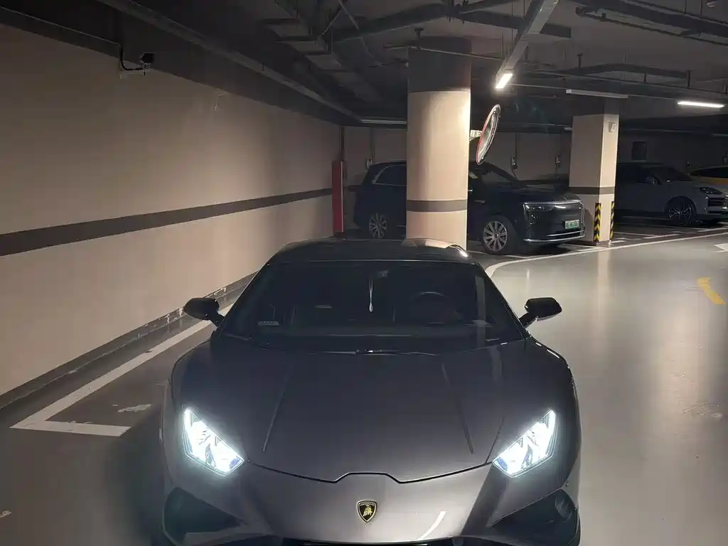 Lamborghini Huracán — миниатюра 3