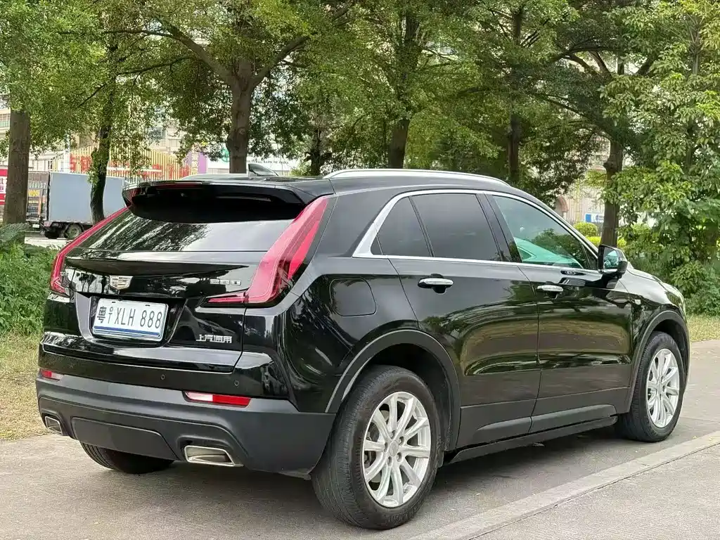 Cadillac XT4 — миниатюра 7