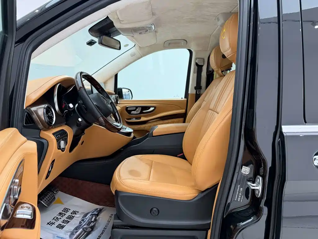 Mercedes-Benz V-Class — миниатюра 14