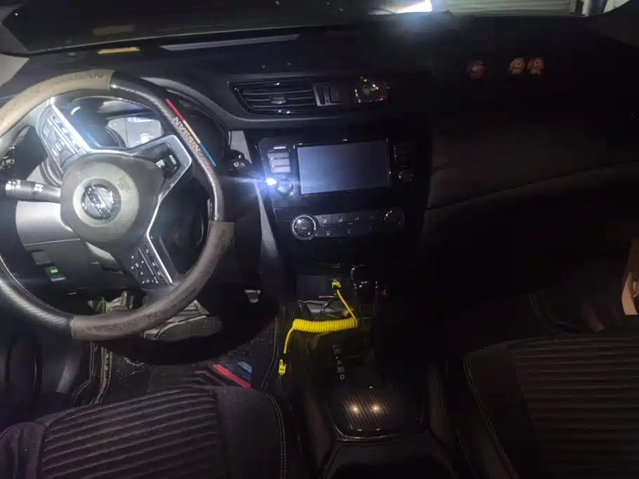 Nissan X-Trail — миниатюра 12