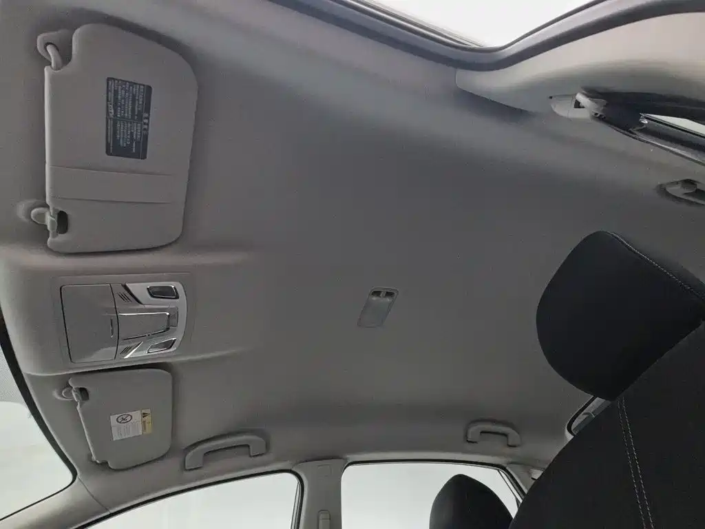 Nissan Sylphy — миниатюра 14