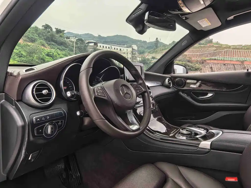 Mercedes-Benz GLC — миниатюра 19