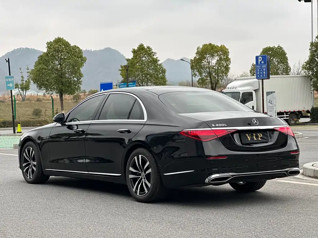 MERCEDES-BENZ S CLASS