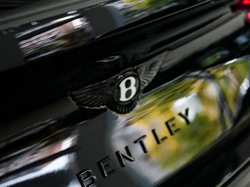 Bentley Continental PHEV — миниатюра 23