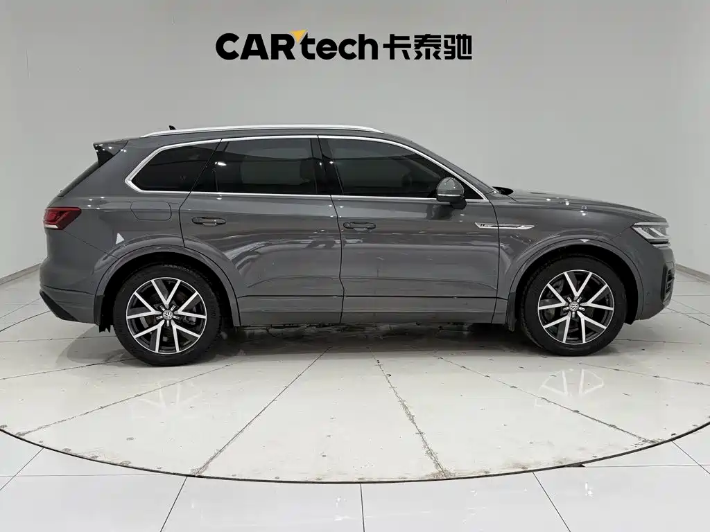 Volkswagen Touareg — миниатюра 4