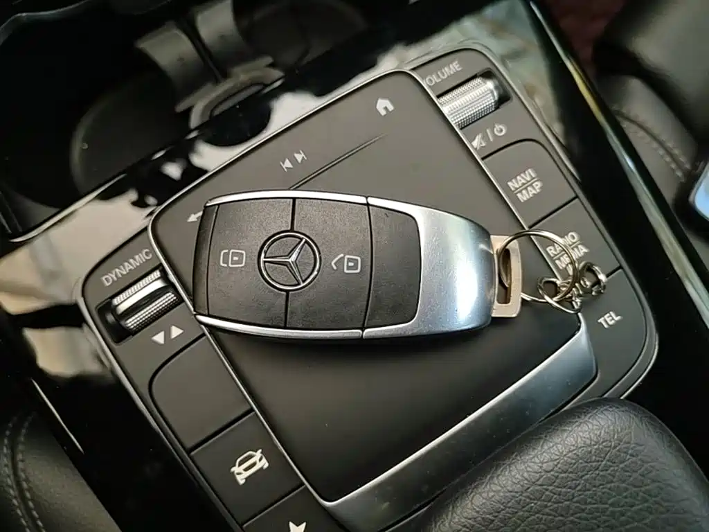 Mercedes-Benz A-Class (Import) — миниатюра 17