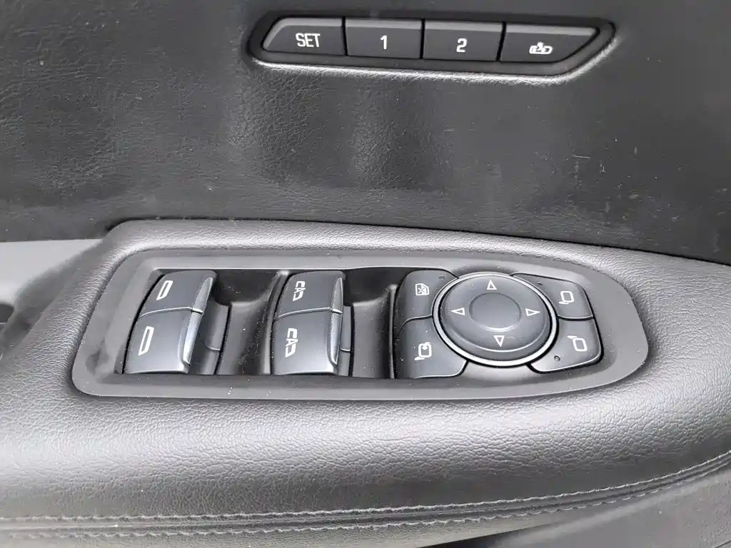 Cadillac XT5 — миниатюра 9