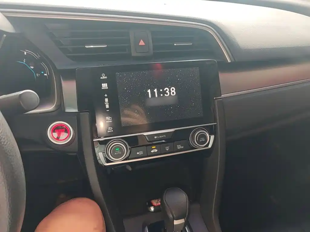 Honda Civic — миниатюра 9