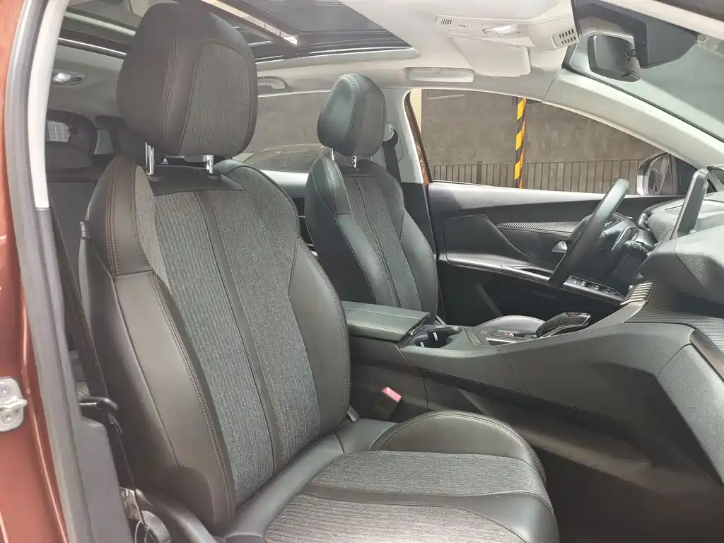 Peugeot 4008 — миниатюра 12