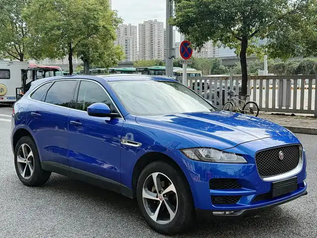 JAGUAR F PACE