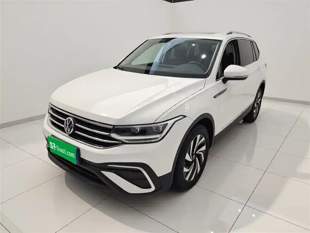 Volkswagen Tiguan L 2023