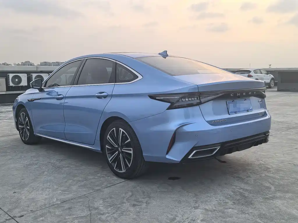 CHERY ARRIZO 8