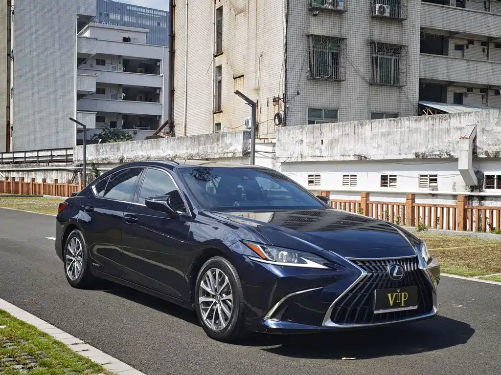 Lexus ES — миниатюра 3