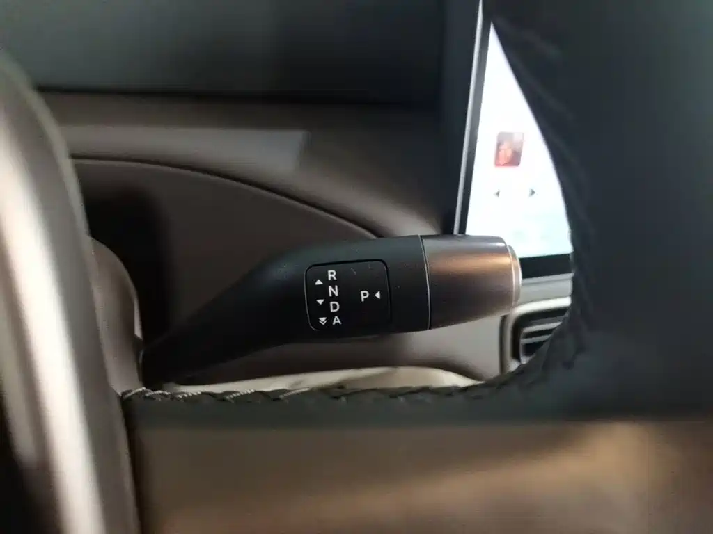 Li Auto Li MEGA — миниатюра 14