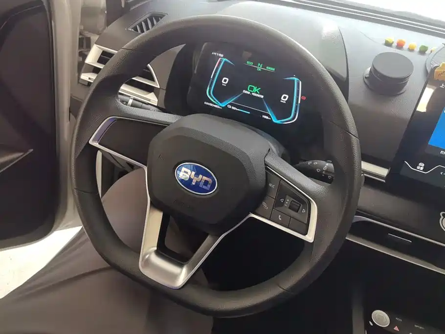BYD e2 — миниатюра 15