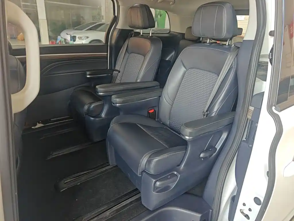 GAC Motor Trumpchi M8 — миниатюра 17