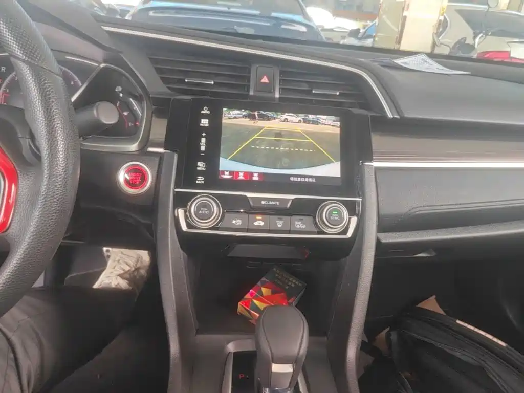 Honda Civic — миниатюра 13