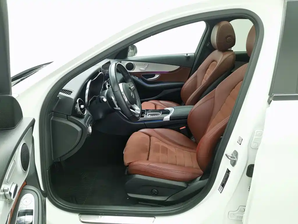 Mercedes-Benz C-Class — миниатюра 10