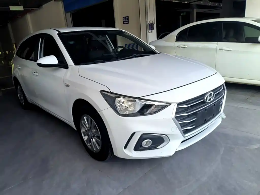 Hyundai Yixing — миниатюра 4