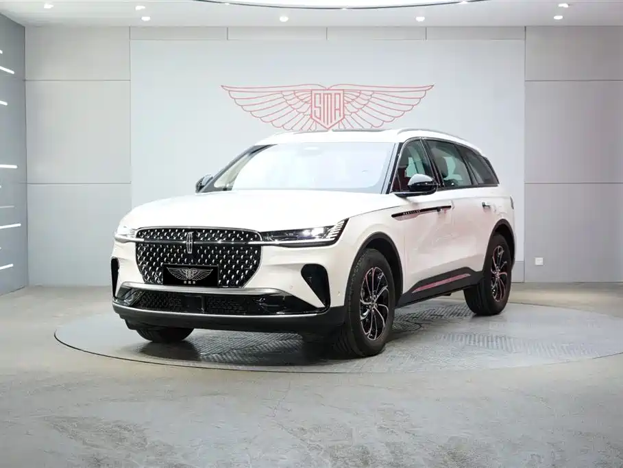 Lincoln Nautilus 2025