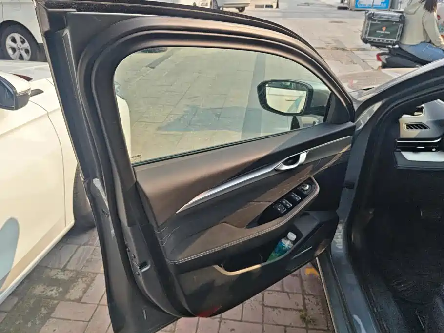 Geely Xingrui — миниатюра 7