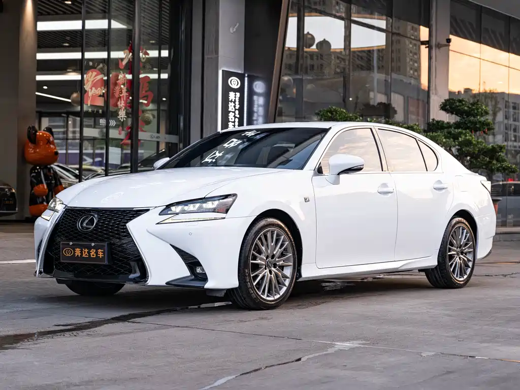 Купить Lexus GS