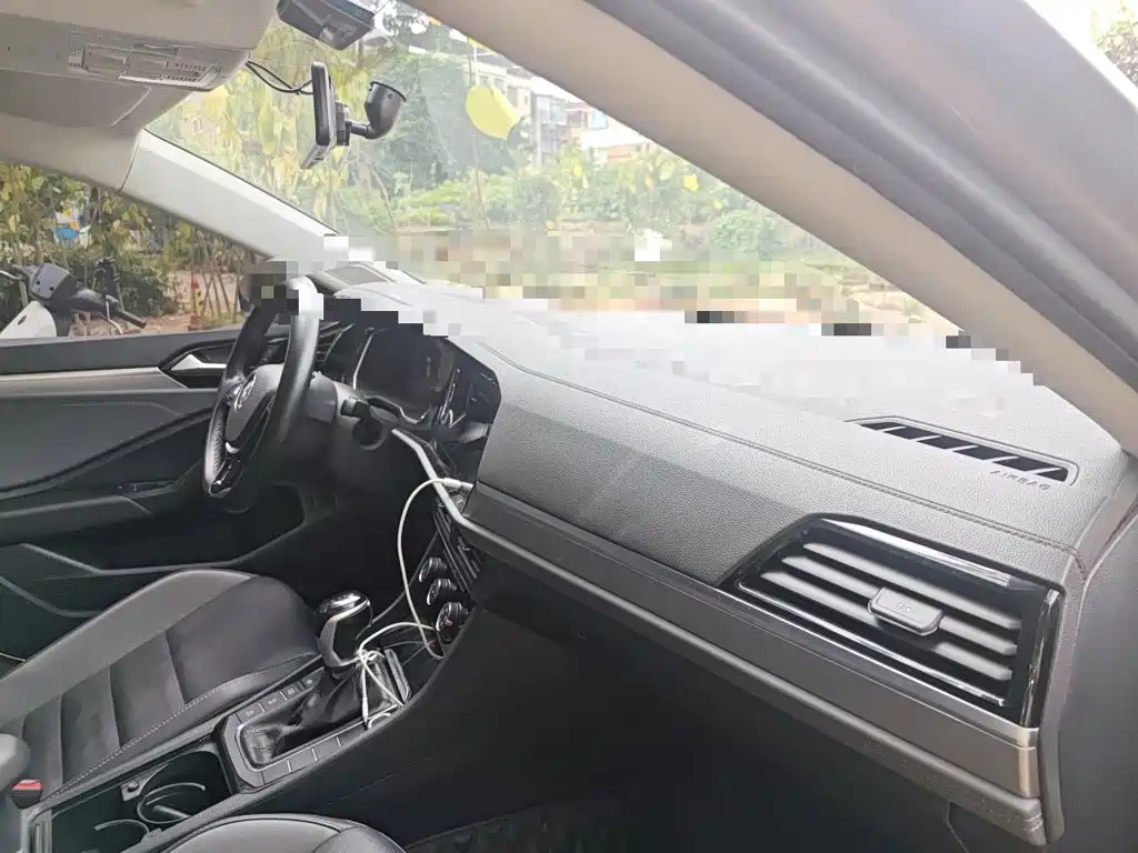 Volkswagen Sagitar — миниатюра 18