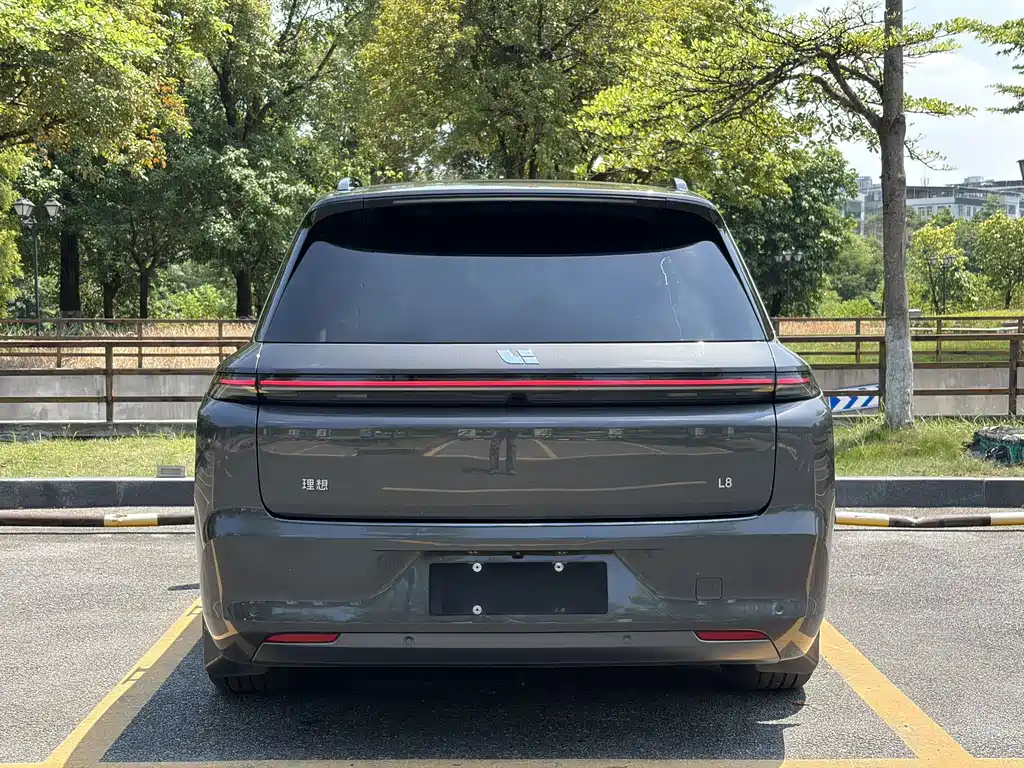 Li Auto Li L8 — миниатюра 5