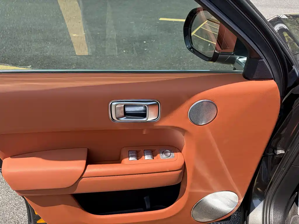 Li Auto Li L8 — миниатюра 11