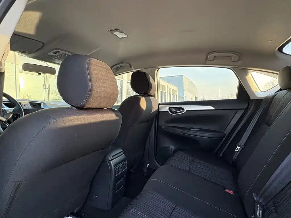 Nissan Sylphy — миниатюра 9