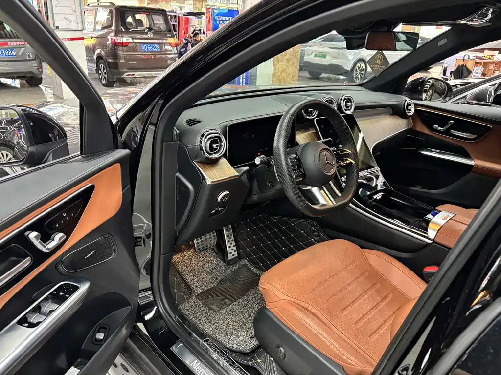 Mercedes-Benz GLC — миниатюра 4