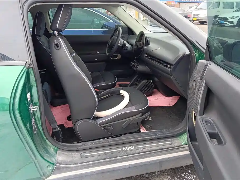 MINI ELECTRIC  COOPER