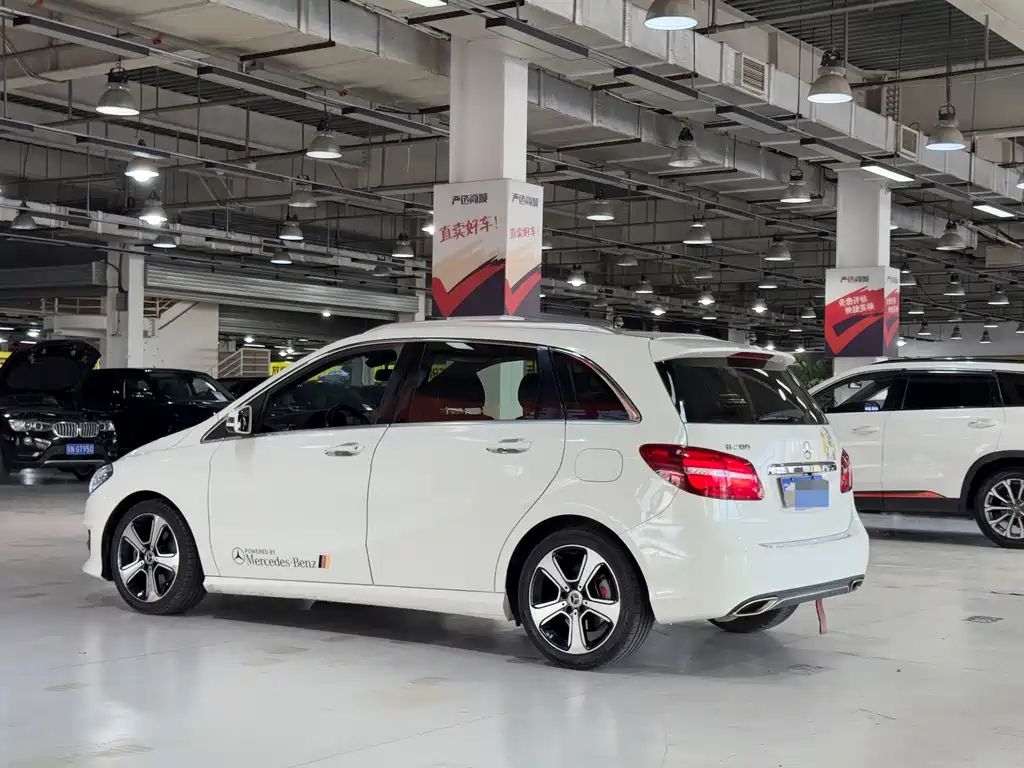Mercedes-Benz B-Class — миниатюра 6