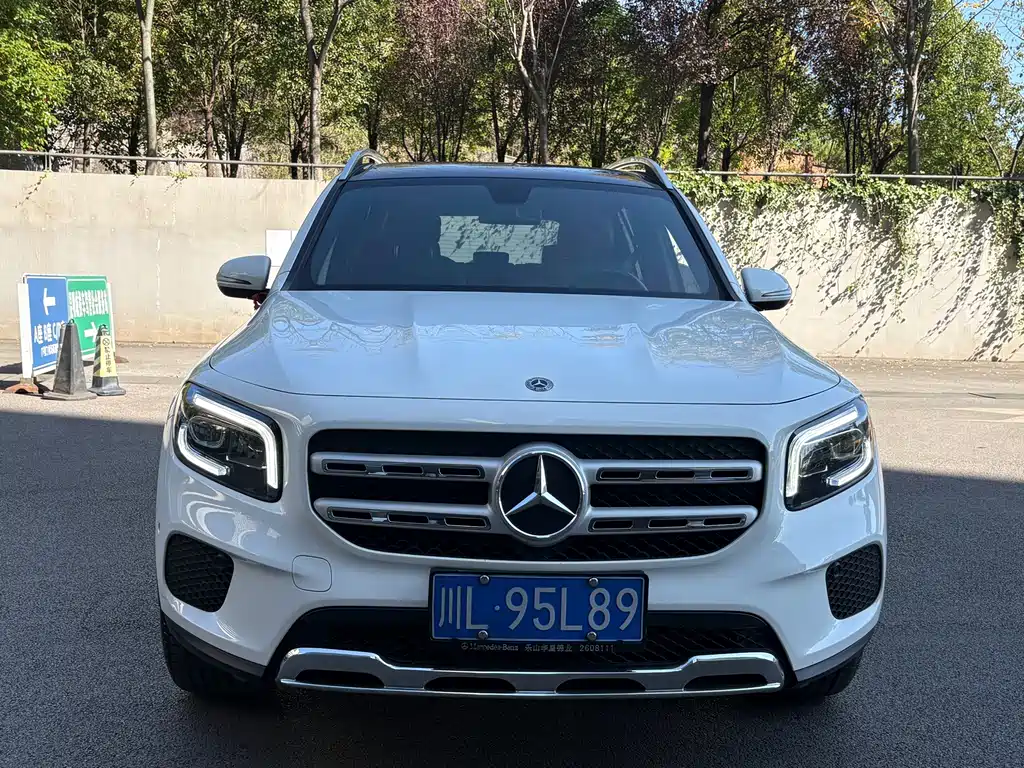 Mercedes-Benz GLB — миниатюра 2