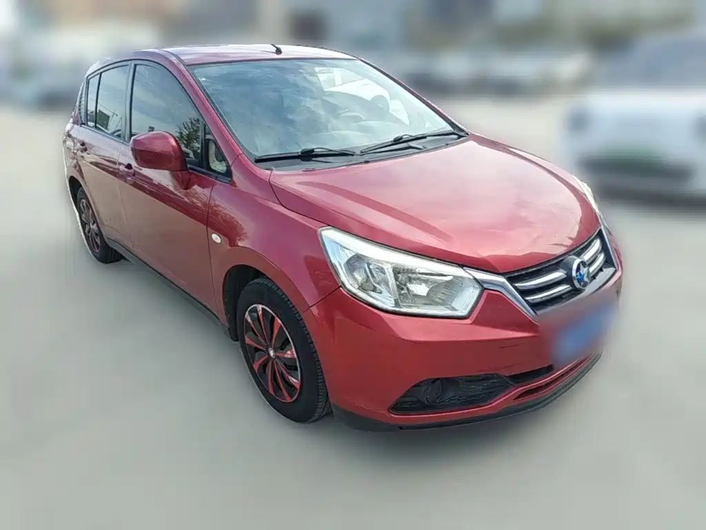 Venucia R50 — миниатюра 6