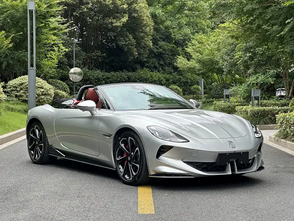 MG Cyberster 2024 580km