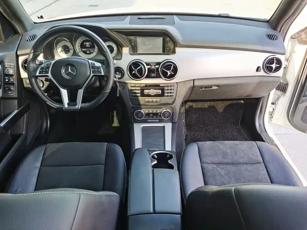Mercedes-Benz GLK-Class — миниатюра 7